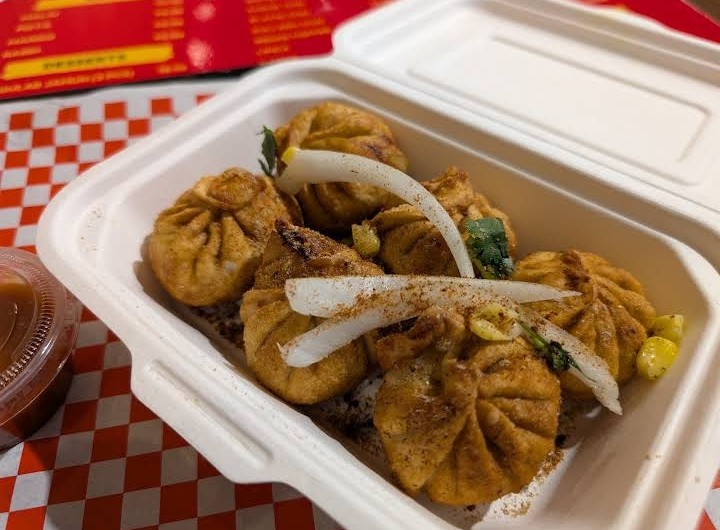 Momos plate